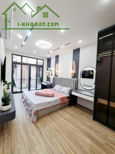 NHÀ ĐẸP phố Đội Cấn - Ba Đình 40m2 x 4 tầng, mặt tiền 3.5m, chỉ 9.6 tỷ. TL - 4