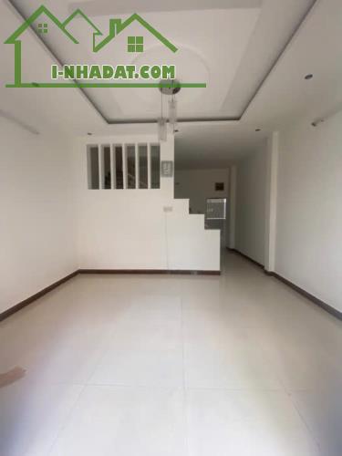 Hàng hiếm xe hơi vào nhà, Bùi Quang Là, 48m2, 4 Tỉ hơn