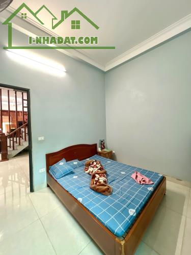 Bán nhà mặt phố Thi Sách, 110m2, 4 tầng, 59 tỷ, vỉa hè rộng, ô tô tải đỗ, kinh doanh đỉnh - 2