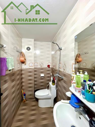 Bán nhà mặt phố Thi Sách, 110m2, 4 tầng, 59 tỷ, vỉa hè rộng, ô tô tải đỗ, kinh doanh đỉnh - 3