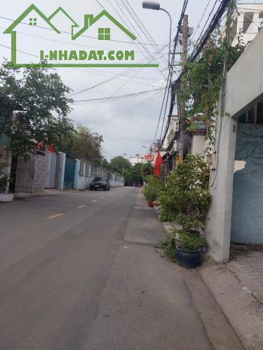 Nhà rẻ nhất khu vực hẻm oto Nguyễn Duy Trinh,Bình Trưng Tây,Thủ Đức giá tròn 6 tỷ Vui