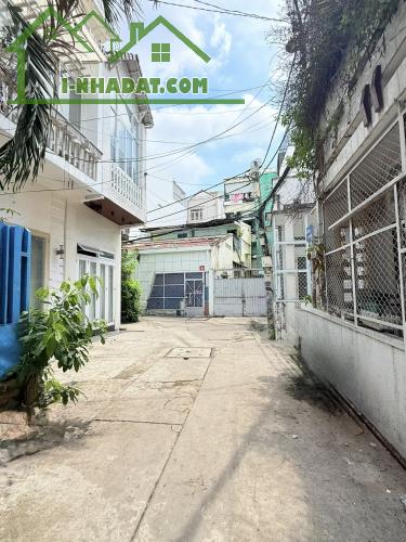 Không có căn thứ 2 tại Phú Nhuận – 4.5x13 – trệt, lầu – hẻm trước rộng 6m – 8 tỷ