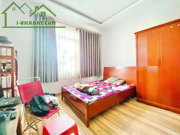 Hẻm Xe Hơi - Đã Hoàn Công , DT 45M2,4 Tầng  Đúc Với 6PN,6WC - Lê Văn Sỹ - QUẬN 3 - 3