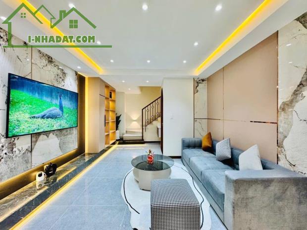 BÁN GẤP CĂN 2 LẦU 40M2 ( 3PN ) TẠI HIỆP BÌNH CHÁNH THỦ ĐỨC - 1