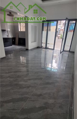 Bán nhà Đà Nẵng, Cầu Tre, Ngô Quyền, Hải Phòng. 3,5 tầng, 38m2, 2,65tỷ. Ngang 6m, ngõ 3m