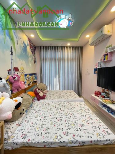 NGAY KHU KINH DOANH SẦM UẤT TÂN BÌNH, SÁT LẠC LONG QUÂN, PHẠM PHÚ THỨ, P.11 - CHỈ 10 TỶ - 2