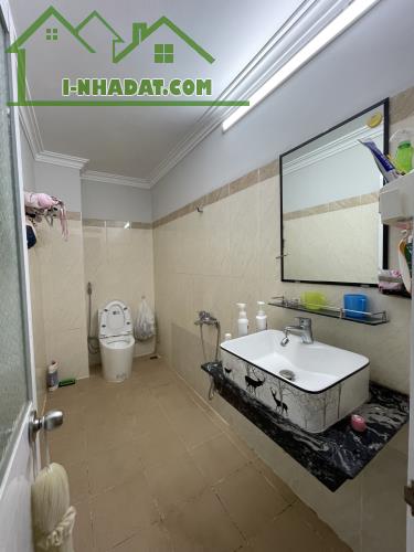 Bán nhà 69m2, HXH, PHẠM ĐĂNG GIẢNG, Bình Tân, 3 tầng, 3 PN, giá 6.6 tỷ còn thương lượng. - 3