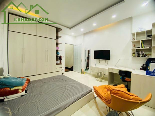 Bán nhà tuyến 2 Hoàng Ngọc Phách - Quán Nam, 84m 4 tầng độc lập, Giá 7.5 tỉ - 3