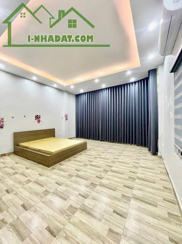Bán nhà Kim Giang, Hoàng Mai. 52m2 x 4 Tầng. MT 5m. LÔ GÓC. NGÕ THÔNG. Ô TÔ. Hơn 11 Tỷ. - 1