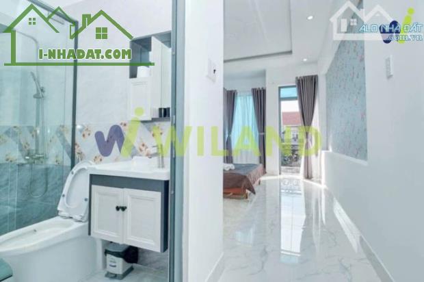 BÁN NHÀ MẶT TIỀN CHU MẠNH TRINH GẦN ĐOẠN LÊ HỒNG PHONG SẦM UẤT CHỈ 11 TỶ - 3