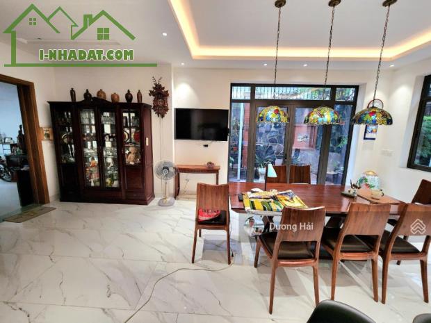 Bán nhà Phường Trung Hoà Cầu Giấy - 106m Phân Lô Ô Tô Văn Phòng Ở Ngay Ô Chờ Thang Máy - 1