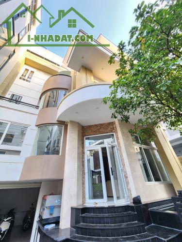 Cho thuê nhà 226/3B Lý Chính Thắng, P9, Q3. Hầm, Trệt, 3 Lầu Thang máy chỉ 70tr