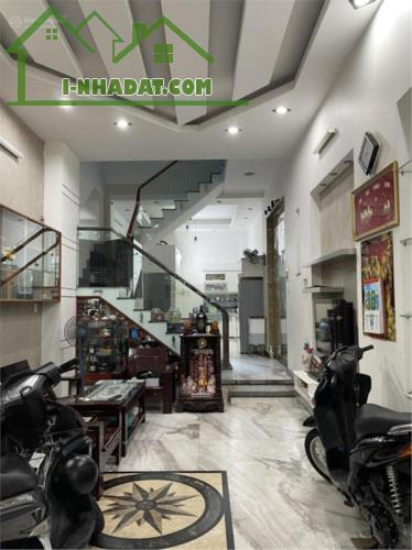 🏡 Bán nhà HXH Nguyễn Tri Phương, Q.10, gần ĐH Kinh Tế, 9.x tỷ! - 2
