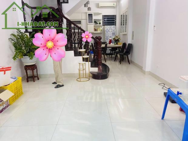 Bán Nhà Phố Trần Điền- KĐT Định Công- Phân Lô- Ô Tô Tránh- 51m2-5 Tầng-MT 4.2m- 17.5 Tỷ