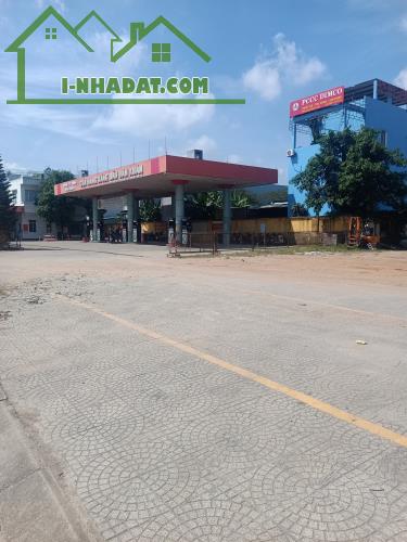 Cần bán nhà xưởng bằng thép 278m2 mặt tiền đường Võ Chí Công gần cầu Nguyễn Tri Phương - 1