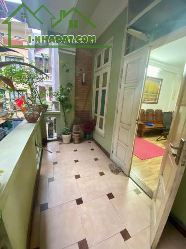 Nhà Tứ Liên 60m Ô Tô phân Lô nhỉnh 16 tỷ - 2
