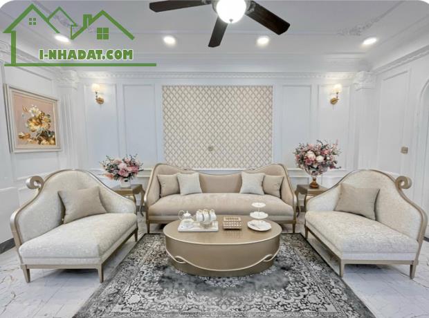 BÁN BT VÕ CHÍ CÔNG KHU Ở CỦA GIỚI SIÊU GIÀU VỊ TRÍ, MÔI TRƯỜNG AN SINH ĐẲNG CẤP - 2