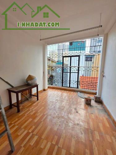BÁN NHÀ PHỐ TRUNG KÍNH  CẦU GIẤY  50m2  5T  DÒNG TIỀN ỔN ĐỊNH GIÁ CHỈ 12,9 TỶ - 2