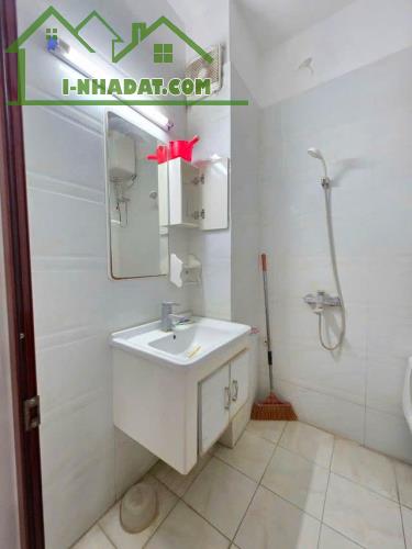 BÁN NHÀ PHỐ TRUNG KÍNH  CẦU GIẤY  50m2  5T  DÒNG TIỀN ỔN ĐỊNH GIÁ CHỈ 12,9 TỶ - 4