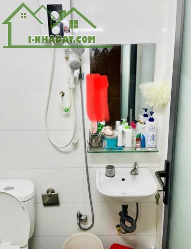 Nhà Mmới 2 Tầng - trần văn ơn - Gía 6.x tỷ - 2