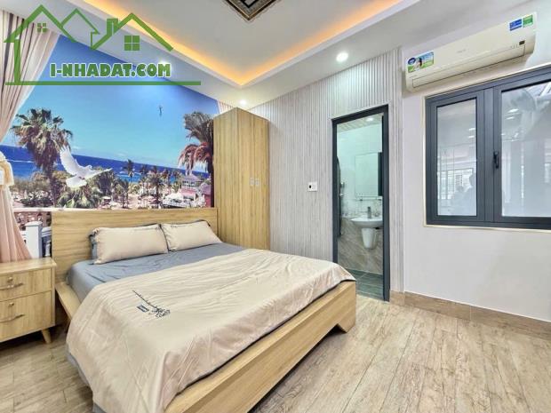 SIÊU PHẨM CỰC ĐẸP FULL NỘI THẤT XỊN XÒ-TRƯỜNG CHINH TÂN BÌNH-5 TẦNG-XE HƠI NGỦ TRONG NHÀ - 5