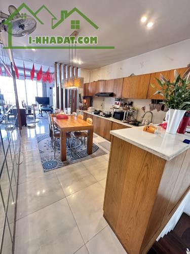 BÁN NHÀ MT Lạc Long Quân, Tân Bình 3 tầng 120m2 (6,1x20). Kinh doanh đỉnh. Giá chỉ 19,9 tỷ - 1