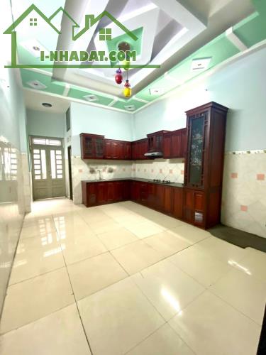 BÁN NHÀ RIÊNG MẶT TIỀN - TRUNG MỸ TÂY - 88M2 - 5 TẦNG - 5PN - 8 ĐỒNG - QUẬN 12 - 1