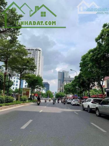 Bán nhà phân lô Trần Thái Tông Cầu Giấy khu văn phòng, 149m2 sổ đỏ, ô tô 2 chiều, 51 tỷ - 2