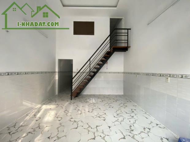 NHÀ HẺM XE HƠI - DIỆN TÍCH 40M2 4*10 - CHỈ NHỈNH 4 TỶ - NGAY CHỢ TÂN TRỤ - NGUYỄN PHÚC CHU - 1