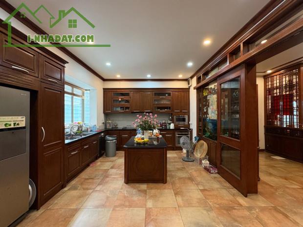 BÁN BIỆT THỰ ĐƠN LẬP  LINH ĐÀM - 265M² - ĐƯỜNG Ô TÔ TRÁNH - KHÔNG GIAN XANH ĐẲNG CẤP - 2