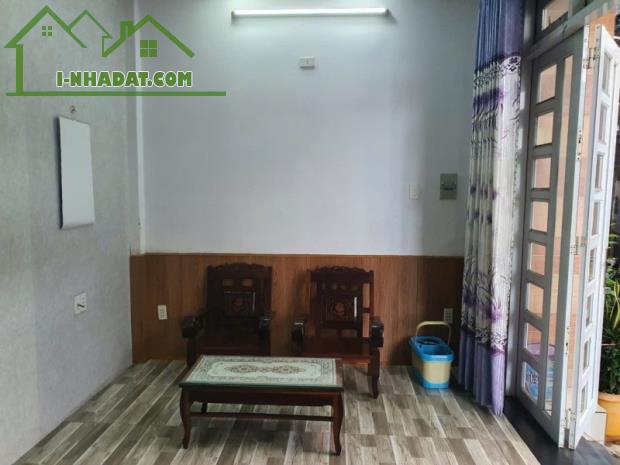 Bán nhà 2 tầng, 2PN, SỔ HỒNG RIÊNG, Thới An 05, Q12, nhỉnh 2 tỷ. - 1