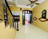 Cho thuê nhà ngõ 188 Khương Đình, 5 tầng x 58m2, 6 ngủ, 16 Triệu KD onl, VP, ở hộ gđ, 25m