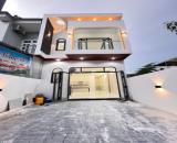 nhà ngay cây xăng 75 - sổ riêng thổ cư tặng full nội thất xịn
