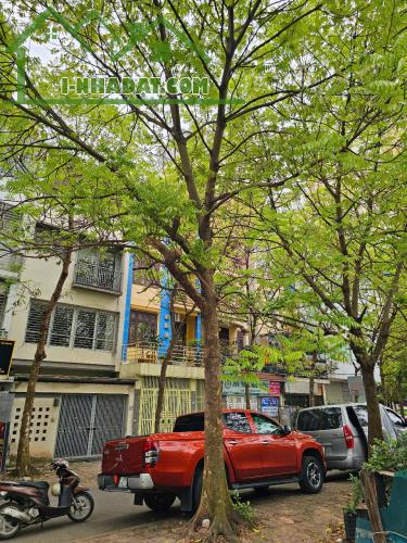 Chính Chủ  bán đất liền kề Xa La – 50m² – Mặt tiền 4.2m – Giá chỉ nhỉnh 12 đồng