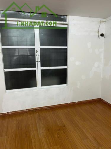 Cho thuê Tập thể tẩng 3 Quỳnh Lôi, 65m2, 2 ngủ, Full đồ 7.5 Triệu - 2