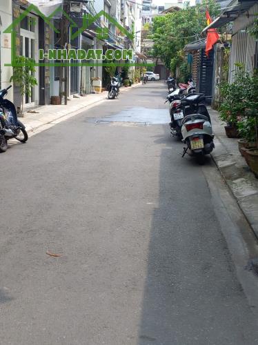 ►  Đường Nhựa 5m Thi Sách, Hải Châu, gần Cổng Sân Bay, 65m2, 2.5 tầng cứng sạch 5.2 tỷ - 2