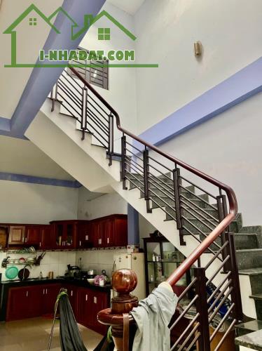 Gấp bán nhà Mặt tiền Tân Xuân 3, khu vIp thông Tô ký và Trung Mỹ chỉ 5.9 tỷ TL. - 1
