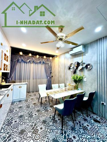 Nhà đẹp Đỗ Đức Dục, nội thất sịn sò, thang máy, sổ vuông đẹp, an sinh đỉnh, 5 tầng, 6 tỷ 4 - 2