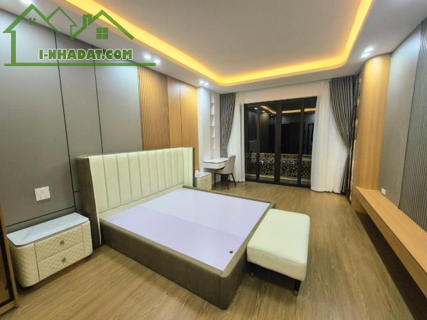 VĂN KHÊ_HÀ ĐÔNG_Ô TÔ TRÁNH_VỈA HÈ KINH DOANH SẦM UẤT_Ô CHỜ THANG MÁY. Dt: 83m_5t_mt 5m_18 - 3