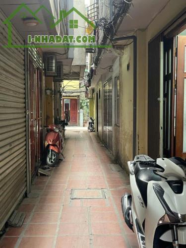 VỊ TRÍ ĐẸP. NHÀ TÂY SƠN VIEW HỒ DT 38m2 6 tầng mặt tiền 3.5m Giá 11 tỷ - 1