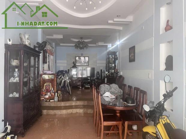 NHÀ MẶT TIỀN - LÔ GÓC ĐƯỜNG HÀN MẶC TỬ SÁT ĐƯỜNG 3/2 Đà Nẵng