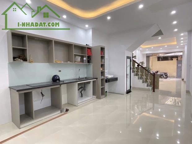 SIÊU PHẨM! Nhà đẹp Trung Kính 64m2*5T, mt 4.5m kinh doanh, gần ô tô, 2 thoáng 14.3 tỷ. - 2