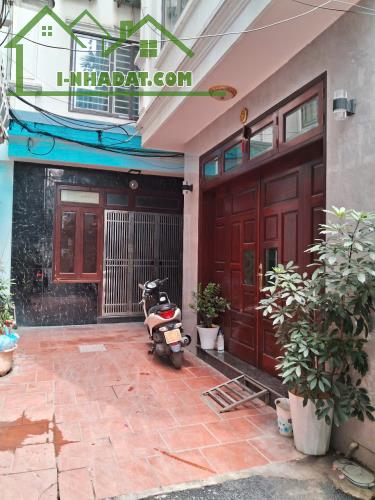 BÁN NHÀ PHỐ ĐÀM QUANG TRUNG - Ô TÔ ĐỖ CỬA - NGÕ NÔNG - GIÁ 6,9 TỶ - 1