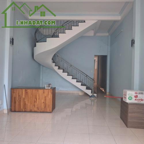 NHÀ 2 TẦNG 3 NGỦ – CÁCH MẶT TIỀN ĐƯỜNG 2/9 CHỈ VÀI BƯỚC – ĐẤT 104M2 GIÁ 4 TỶ