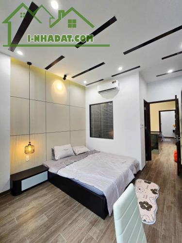 Bán Nhà Chiến Thắng Văn Quán 50m², Oto, Kinh Doanh Chỉ 12 tỷ - 2