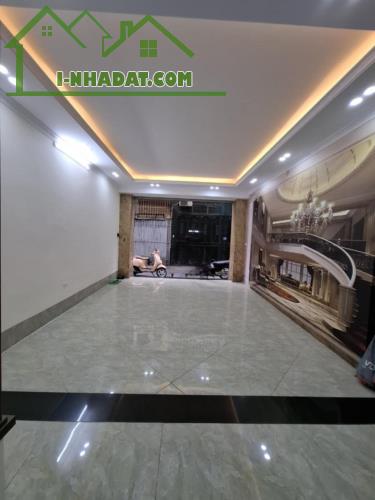 BÁN NHÀ MỚI ĐẸP PHỐ VƯƠNG THỪA VŨ - Ô TÔ ĐẬU CỬA - VIEW NHÀ NGẮM CẢ THÀNH PHỐ - 3