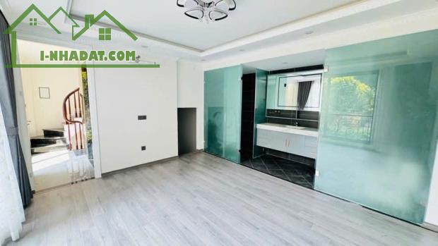 💥💐🌹💥THÁI HÀ - ĐỐNG ĐA- DT: 33/39M x 6 TẦNG - NHÀ MỚI XÂY - NGÕ THÔNG - GẦN PHỐ - SỔ VU - 4