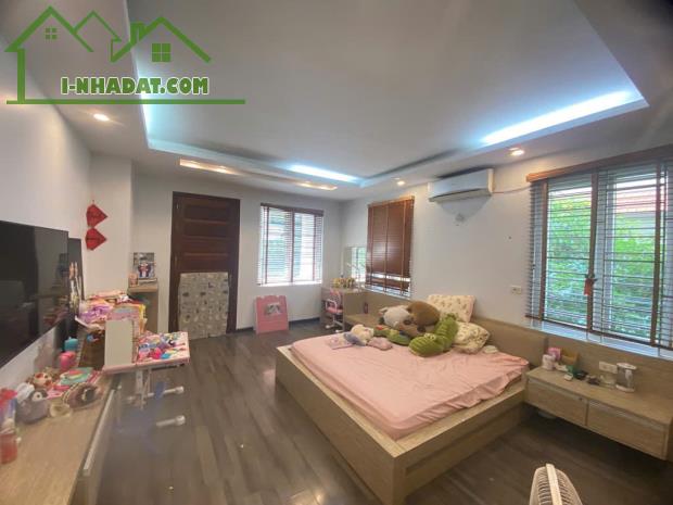 [GẤP] Bán nhanh BT bán đảo Linh Đàm view hồ lộng gió 200 m2 sổ đỏ giá rẻ 46 tỷ - 3
