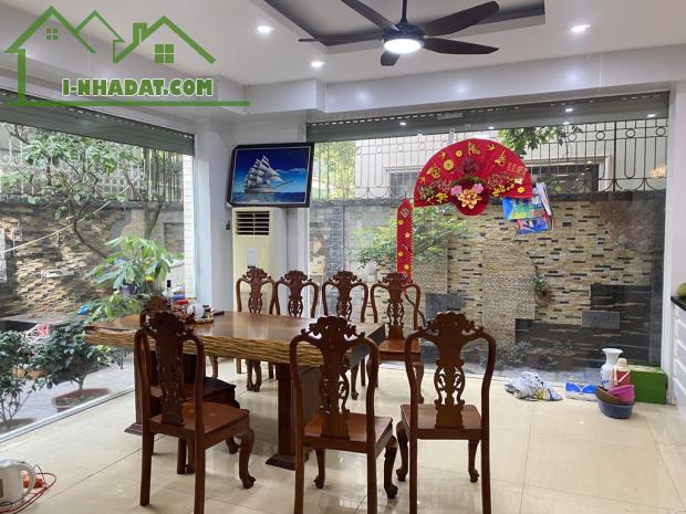 BIỆT THỰ KĐT VIỆT HƯNG, 3 MẶT VƯỜN HOA, GARA Ô TÔ, MẶT PHỐ KINH DOANH, GẦN CV LONG BIÊN - 1