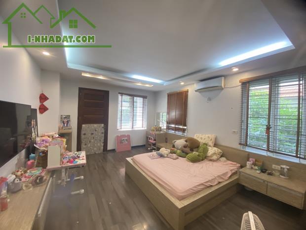 BIỆT THỰ KĐT VIỆT HƯNG, 3 MẶT VƯỜN HOA, GARA Ô TÔ, MẶT PHỐ KINH DOANH, GẦN CV LONG BIÊN - 2